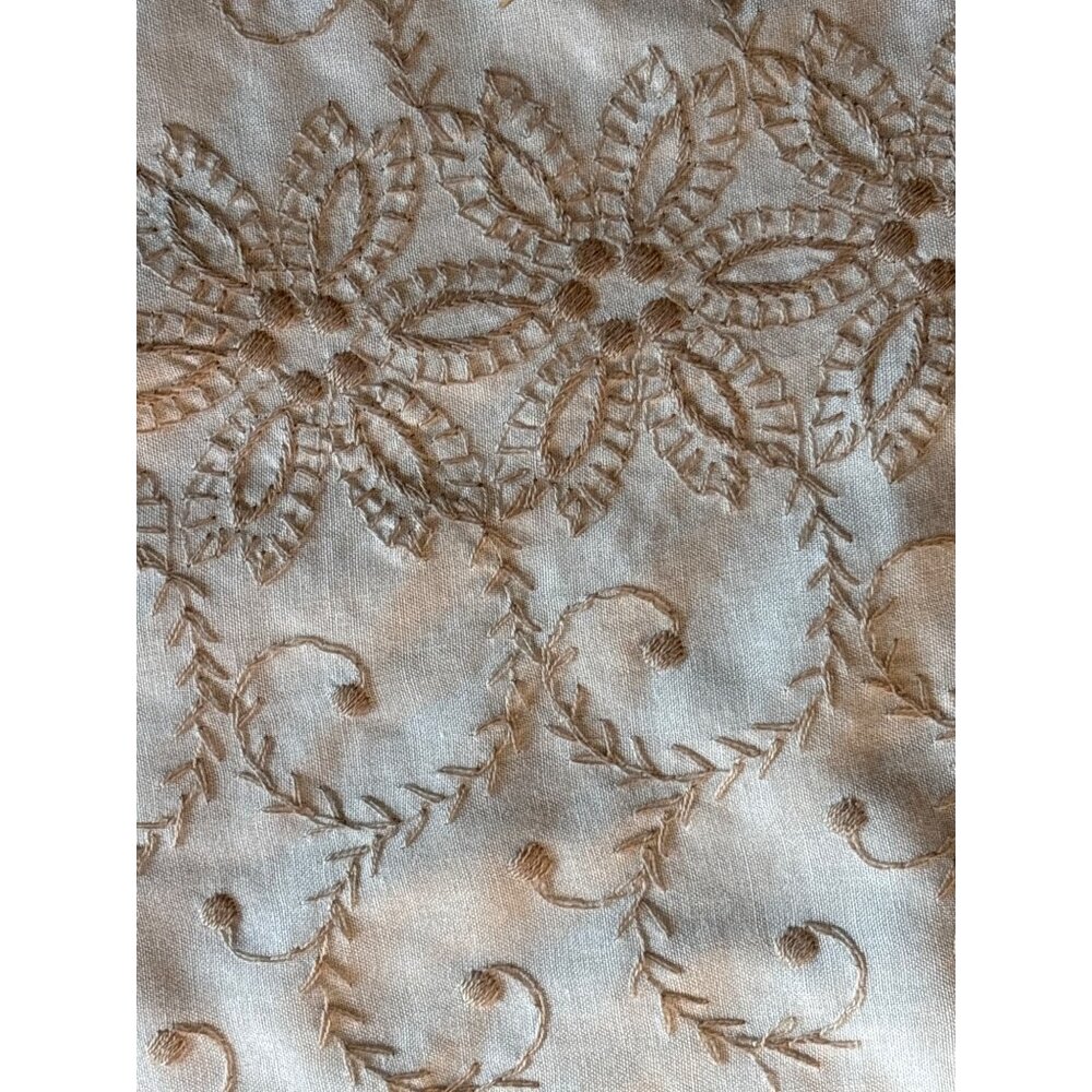 Embroidered‎ dresser/night stand 4 pc set Beige Floral Pattern